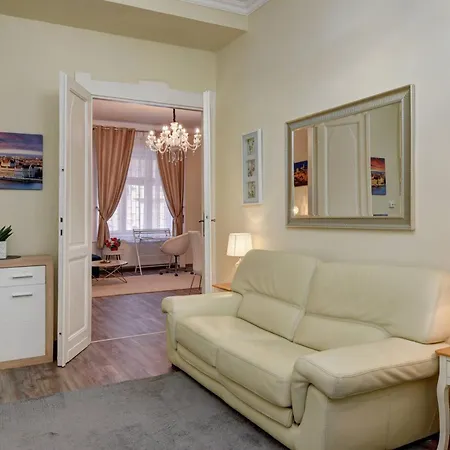 Buda Center * Budapeste