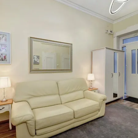 Buda Center Apartman *